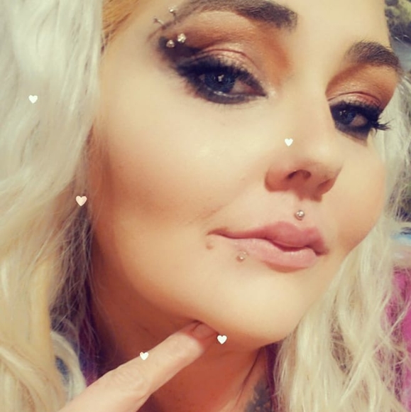 Meet your Posher, Sara - Picture 9 of 16